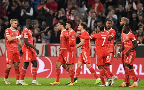 ბაიერნი - პლზენი 5:0